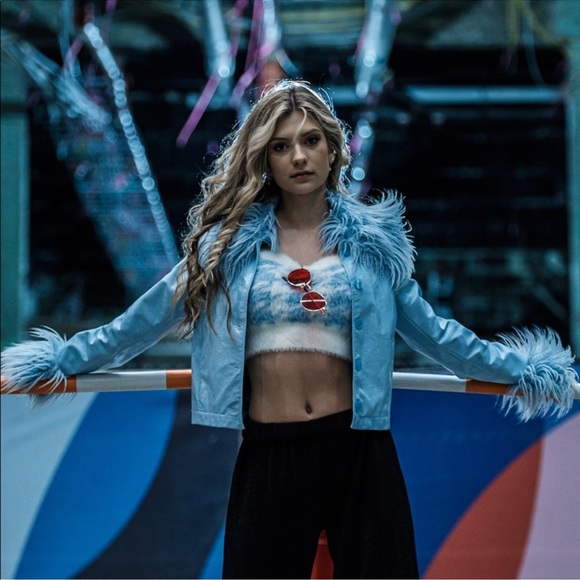 Urban Outfitters “Mia” Baby blue pleather faux fur trim jacket - Picture 5 of 10